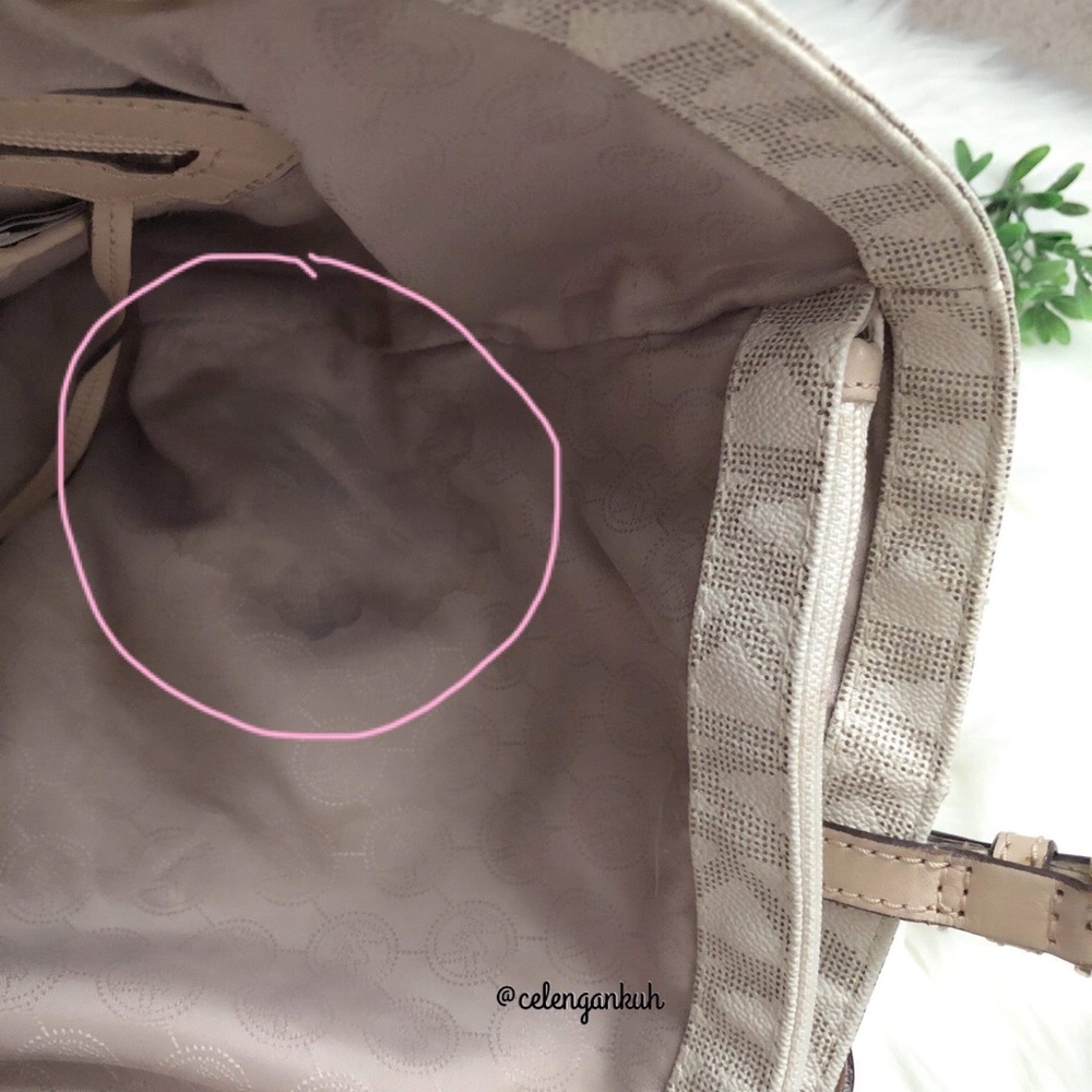 💕EUC Michael Kors Signature Tote Bag - Picture 7 of 8